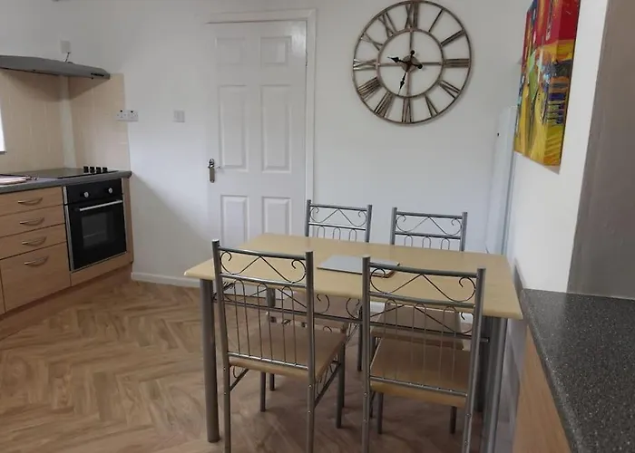 Stylish 3 Bedroom House Near Nec, City Centre Birmingham